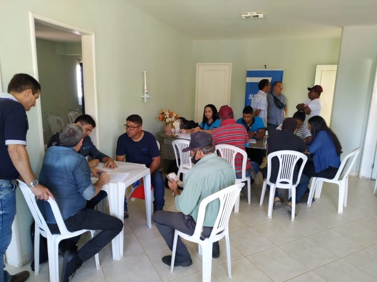 REUNIÃO TÉCNICA NO PERÍMETRO IRRIGADO DE MANDACARU